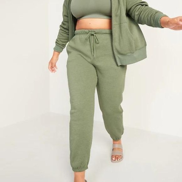 Old Navy Extra High-Waisted Cropped French-Terry Classic Jogger Sweatpants New - Picture 3 of 5